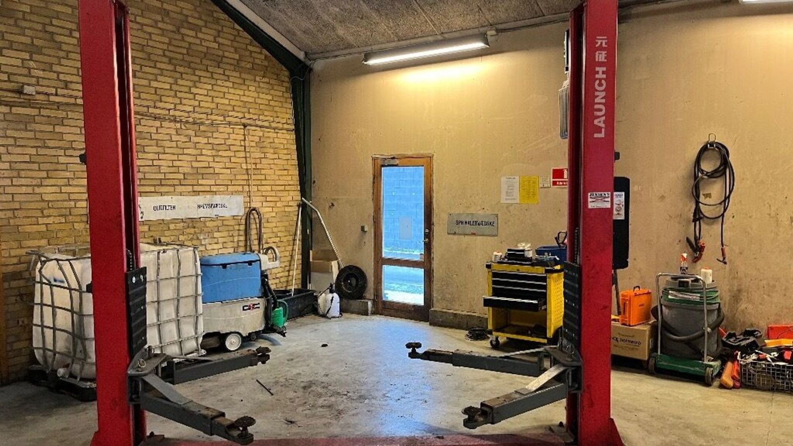 Sonstiges a típus Sonstige TLT235SBA 2 søjlet autolift, Gebrauchtmaschine ekkor: Rødovre (Kép 1)