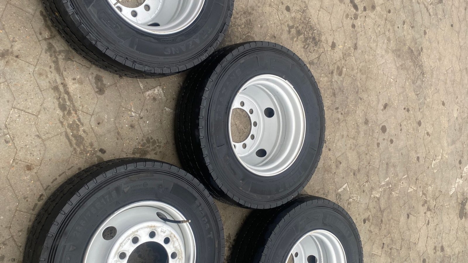 Sonstiges del tipo Sonstige Trazano 235/75R17.5 Trazano 235/75R17.5, Gebrauchtmaschine en Varde (Imagen 1)