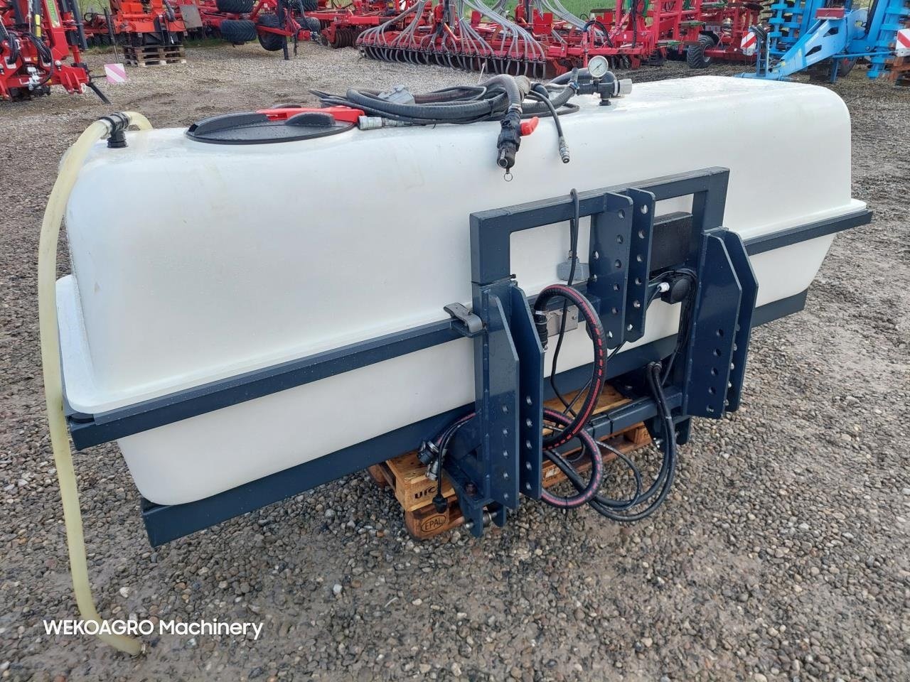 Sonstiges Türe ait Sonstige Uni-Flyg 2000 L, Gebrauchtmaschine içinde Hammel (resim 3)