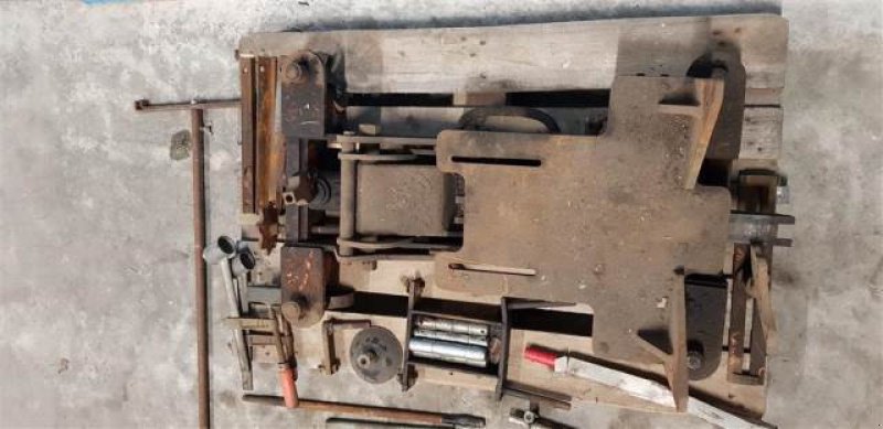 Sonstiges des Typs Sonstige Værktøj for adskillelse af traktor, Gebrauchtmaschine in Hemmet (Bild 5)