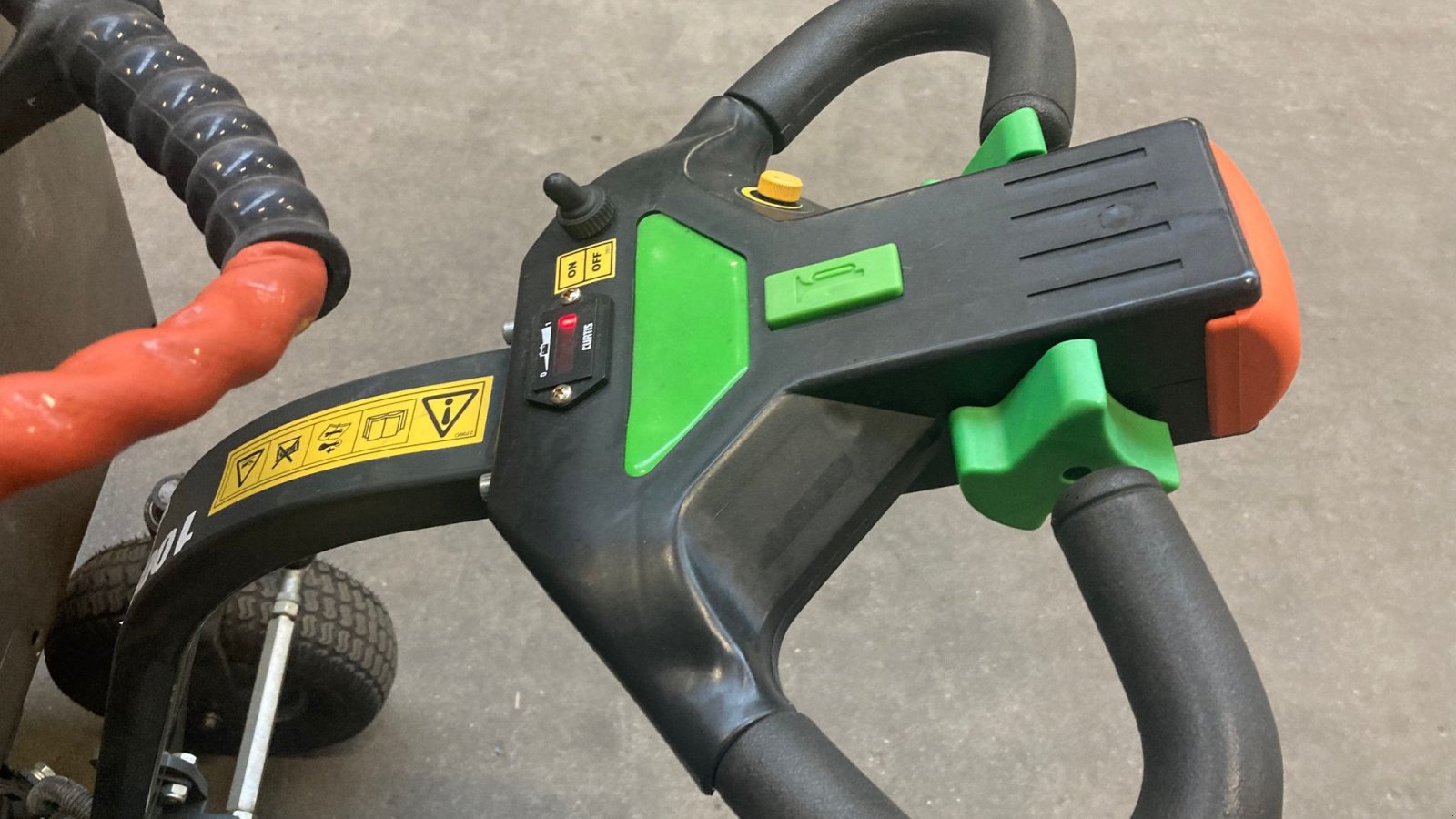 Sonstiges typu Sonstige X-Weed E2 Med Fort El-undervogn, Gebrauchtmaschine v Roskilde (Obrázek 9)