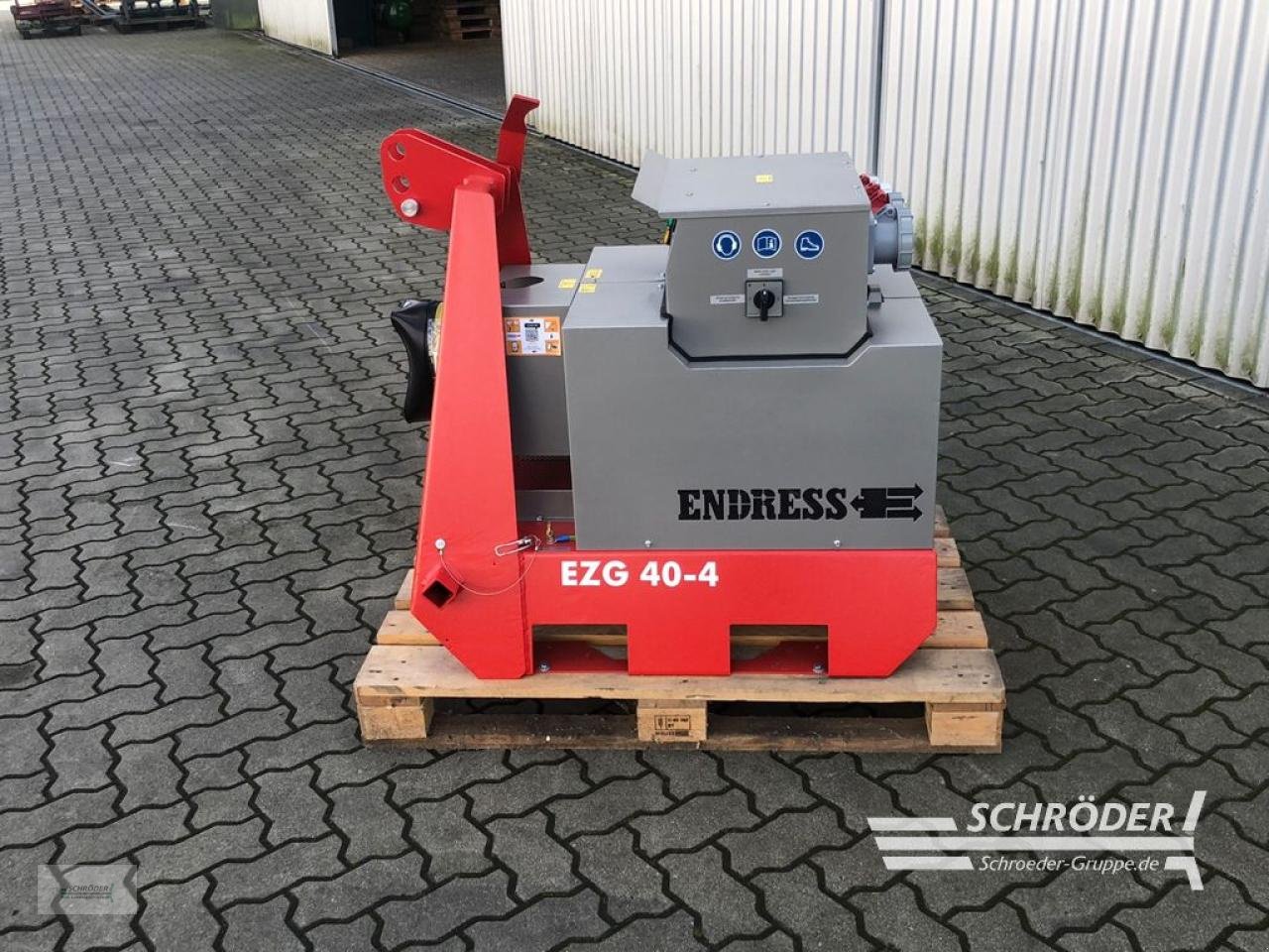 Sonstiges Türe ait Sonstige ZAPFWELLENGENERATOR EZG 40/4 II/TN-S, Gebrauchtmaschine içinde Ahlerstedt (resim 6)