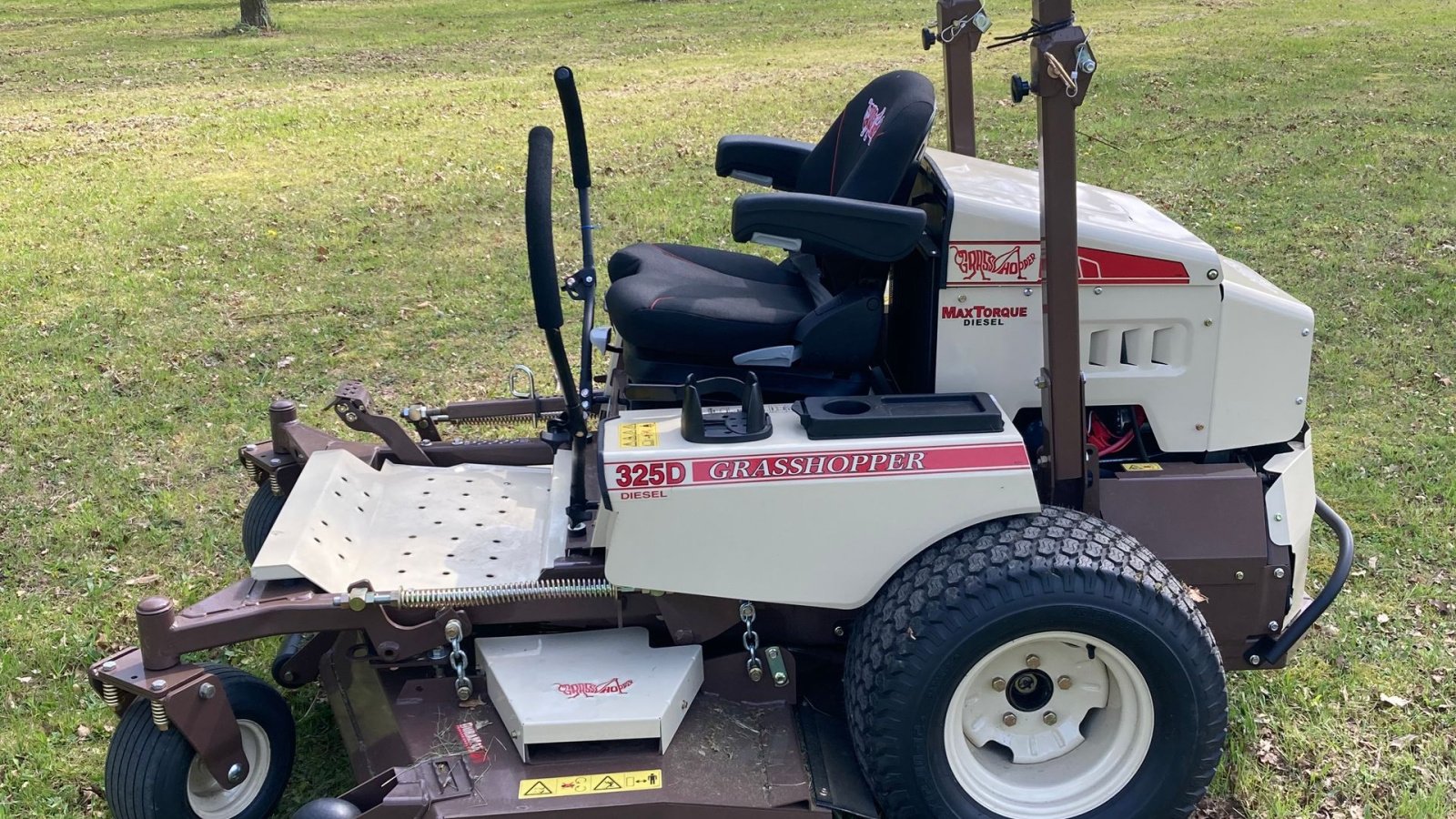 Sonstiges of the type Sonstige Zero Turn 325D, Gebrauchtmaschine in Søllested (Picture 2)