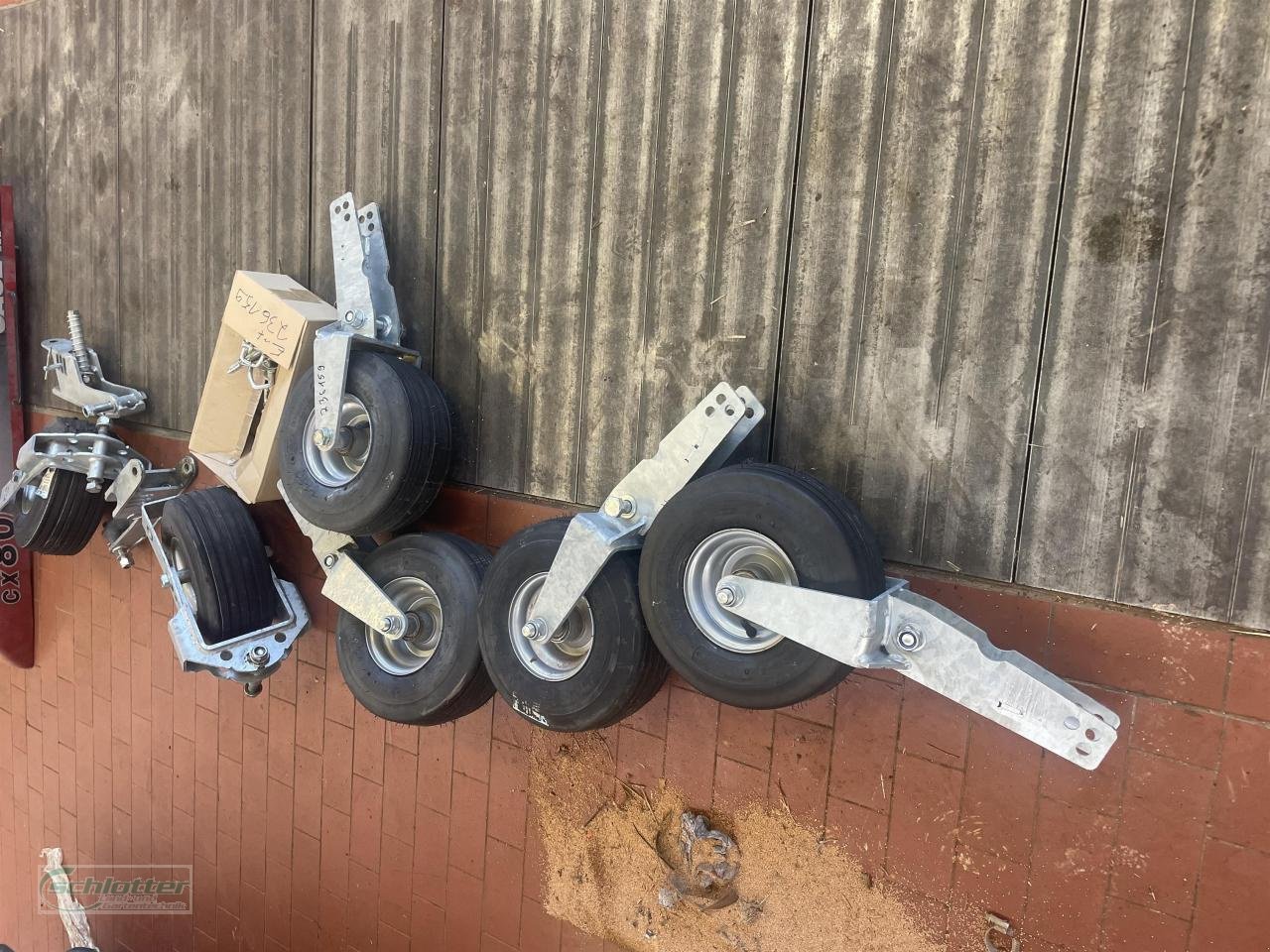 Sonstiges a típus Sonstige Zocon Höhenverstellbare Räder v.+h., Neumaschine ekkor: Idstein-Wörsdorf (Kép 1)