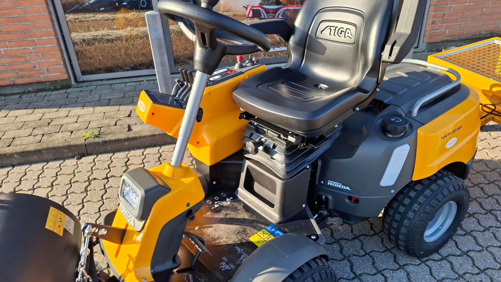 Sonstiges del tipo Stiga 900 AWX Stiga Park Pro 900 AWX, Gebrauchtmaschine en Roskilde (Imagen 5)