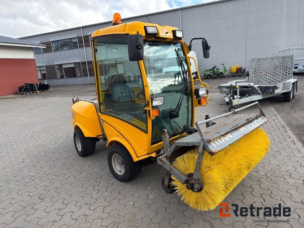 Sonstiges des Typs Stiga Titan 26H Med STIGA TA801 Kost, Gebrauchtmaschine in Rødovre (Bild 2)