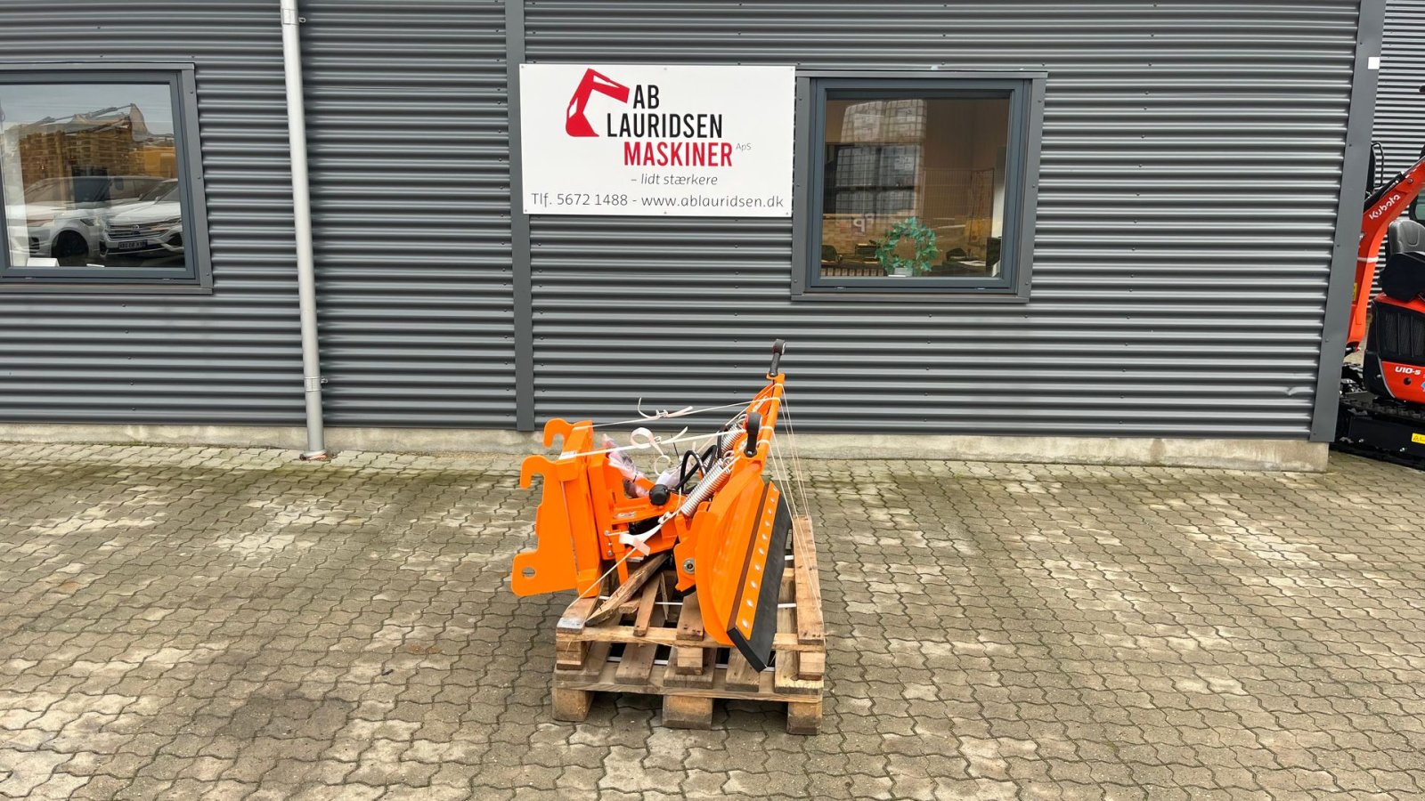 Sonstiges des Typs Stöckli Pro g103 150 150cm sneplov med hydraulisk sving og Giant fæste, Gebrauchtmaschine in Rønnede (Bild 1)