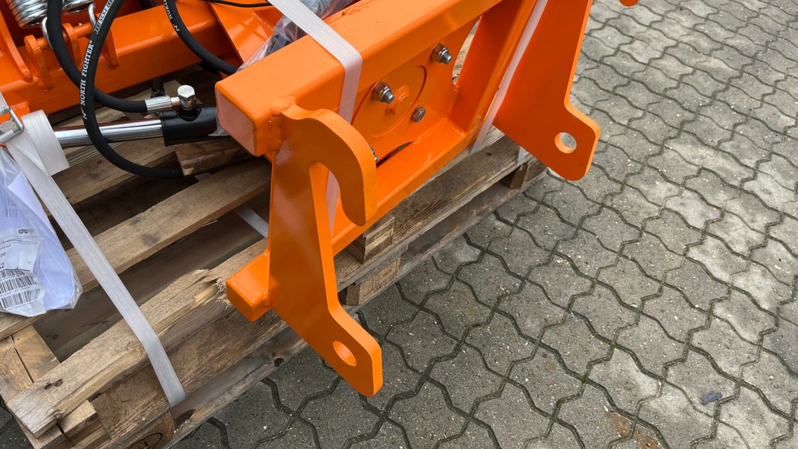 Sonstiges des Typs Stöckli Pro g103 150 150cm sneplov med hydraulisk sving og Giant fæste, Gebrauchtmaschine in Rønnede (Bild 5)