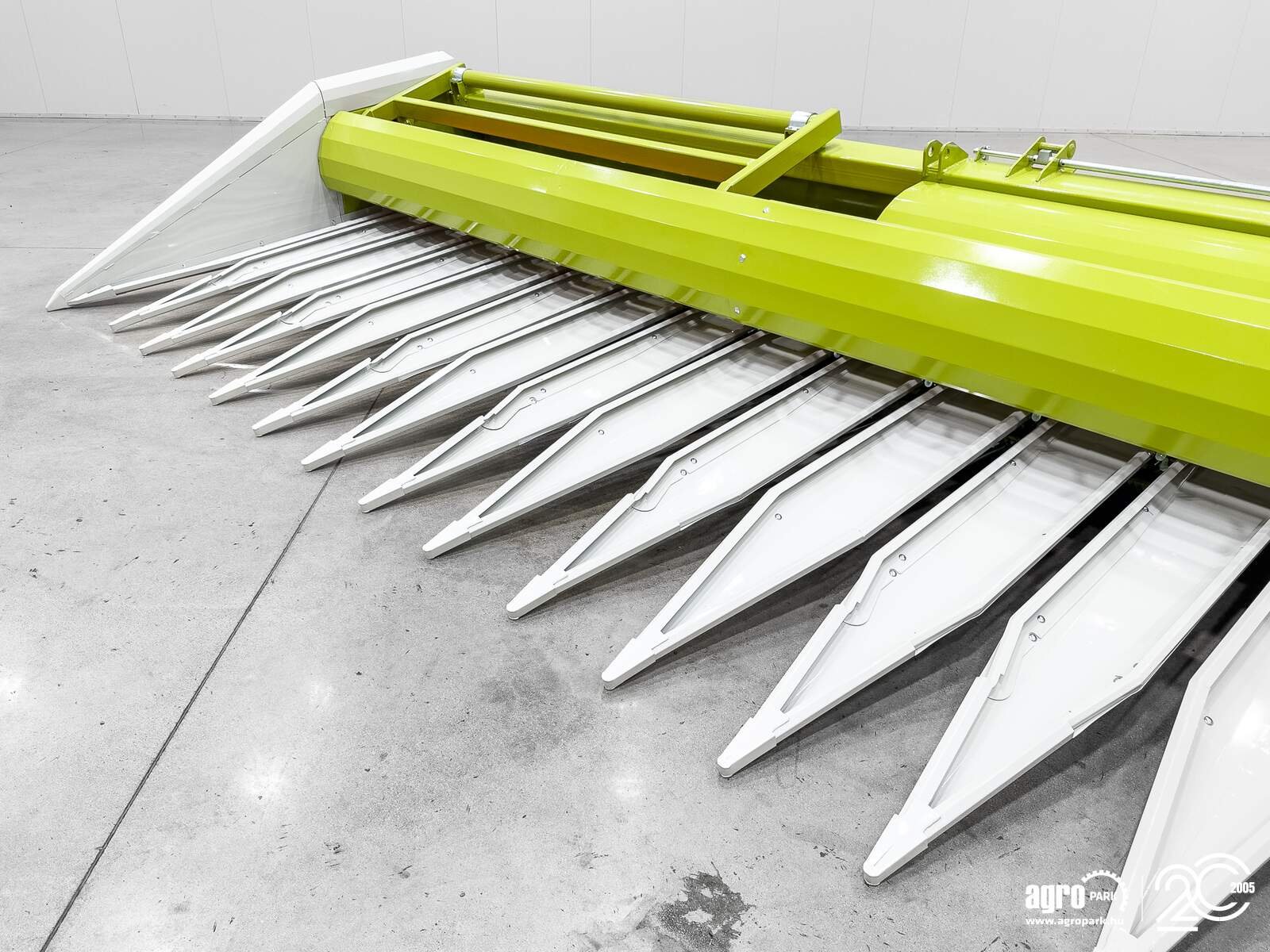 Sonstiges typu SunSeed Xtra 16-75 12 m, 16 row (75 cm), row independent sunflower header (Claas), Gebrauchtmaschine v Csengele (Obrázek 11)