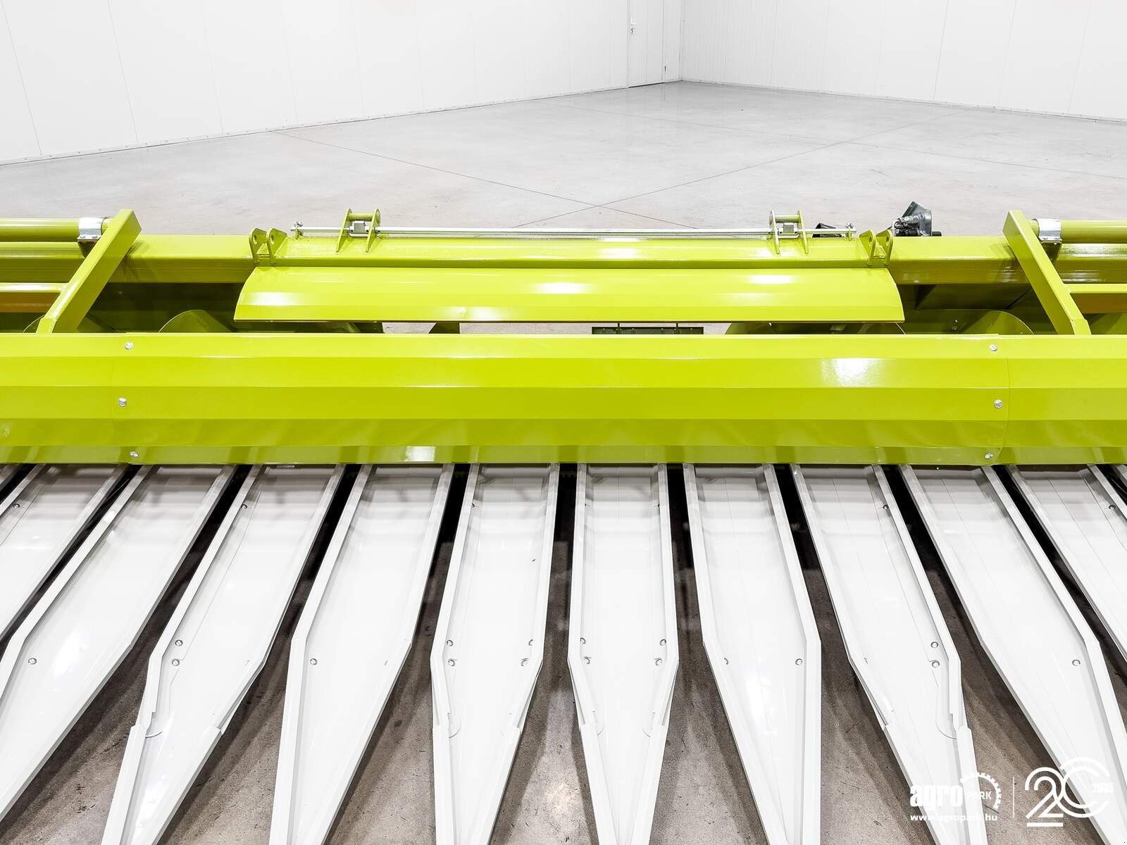 Sonstiges typu SunSeed Xtra 16-75 12 m, 16 row (75 cm), row independent sunflower header (Claas), Gebrauchtmaschine v Csengele (Obrázek 24)