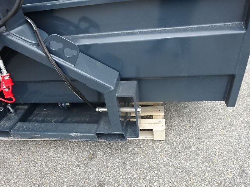 Sonstiges a típus SVD Heckcontainer - hydraulisch kippbar - 1,4 Meter 1,6 Meter - 1,8 Meter - 2 Meter - Dreipunkt/ Gabelanbau, Neumaschine ekkor: Neureichenau (Kép 25)