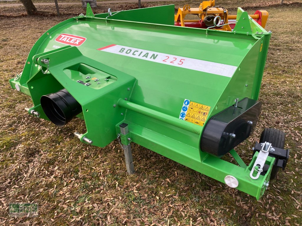 Sonstiges des Typs Talex Bocian 225 - Schwadwender, Neumaschine in Lindow (Bild 2)