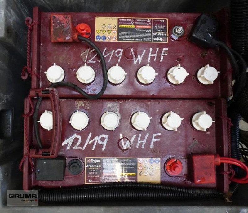 Sonstiges des Typs Tennant Reinigungsgerät, Gebrauchtmaschine in Friedberg-Derching (Bild 5)