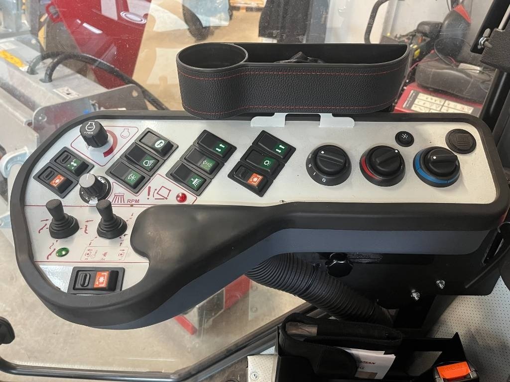 Sonstiges del tipo Timan 3330, Gebrauchtmaschine en Mern (Imagen 5)