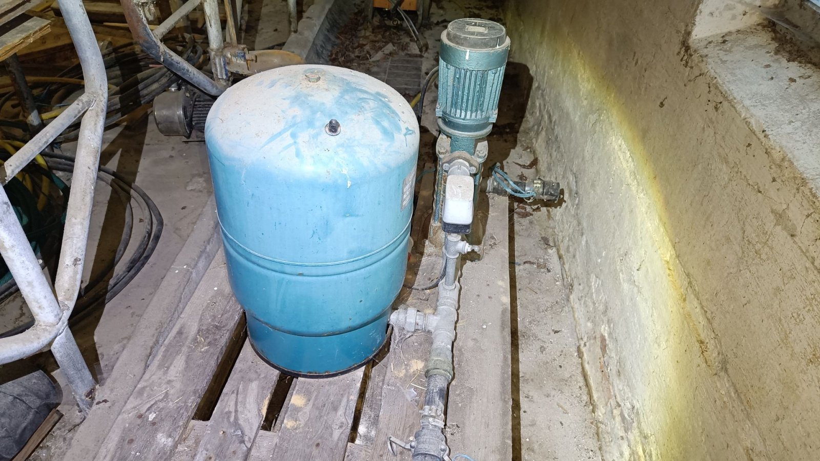 Sonstiges des Typs Titan vandpumpe 1,1 kW, Gebrauchtmaschine in Egtved (Bild 1)