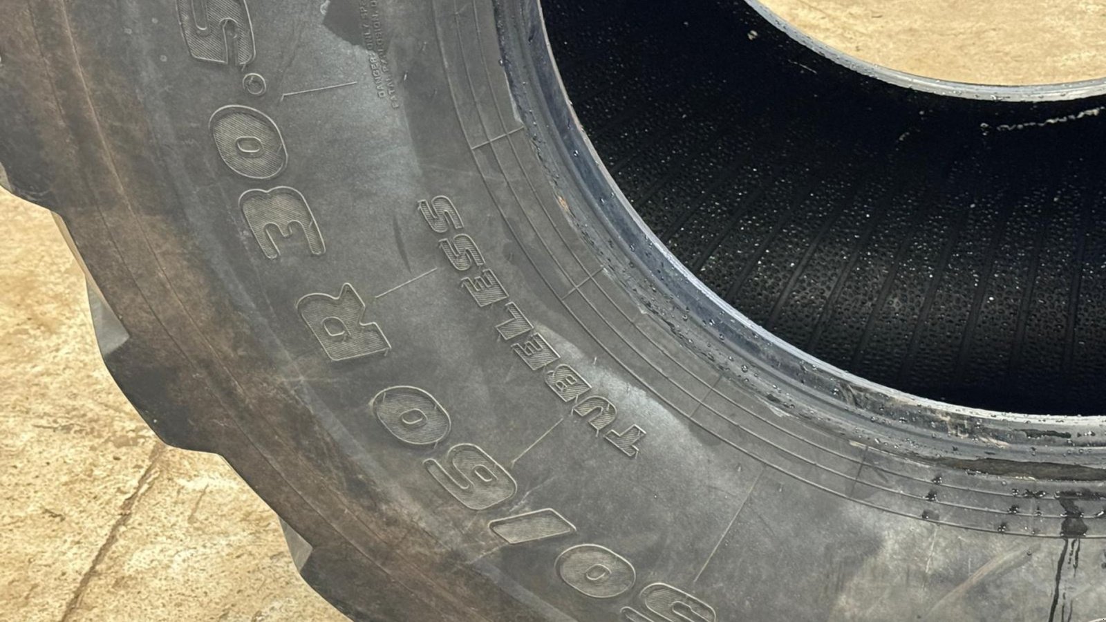 Sonstiges tipa Trelleborg 750/60R30,5 Trelleborg, Gebrauchtmaschine u Haderup (Slika 5)