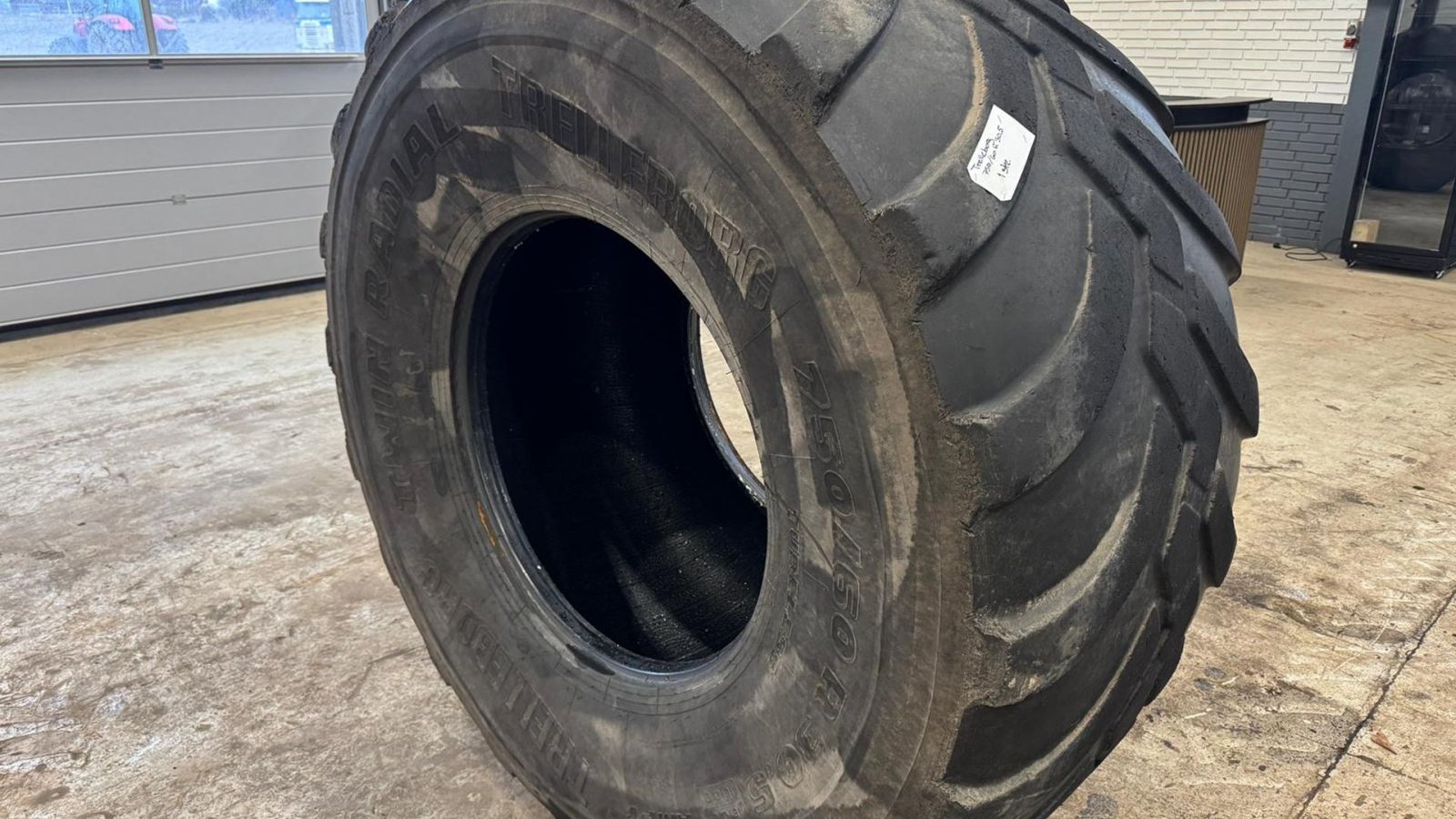Sonstiges tipa Trelleborg 750/60R30,5 Trelleborg, Gebrauchtmaschine u Haderup (Slika 1)