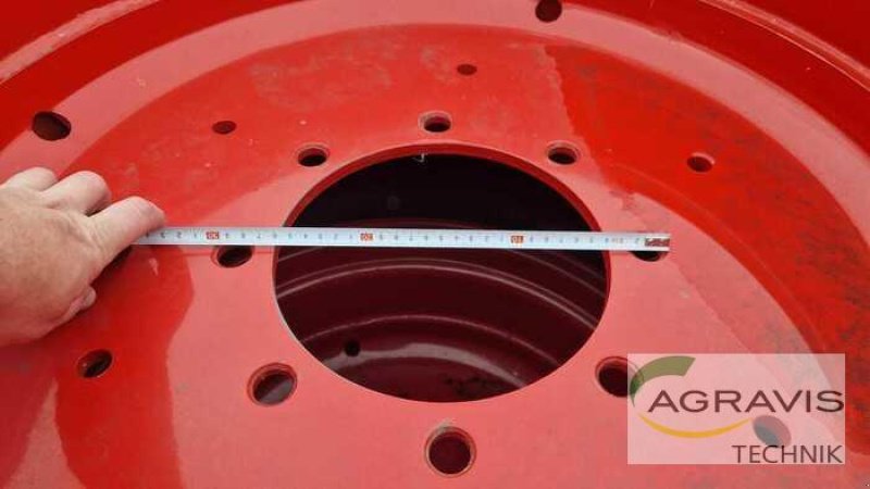 Sonstiges des Typs Trelleborg KR 540/65R28, Neumaschine in Beckum (Bild 8)