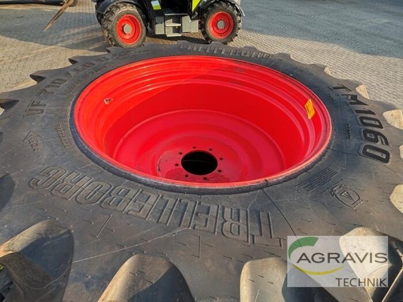 Sonstiges des Typs Trelleborg KR VF710/60 R34 + VF 600/60 R30, Neumaschine in Meppen-Versen (Bild 7)