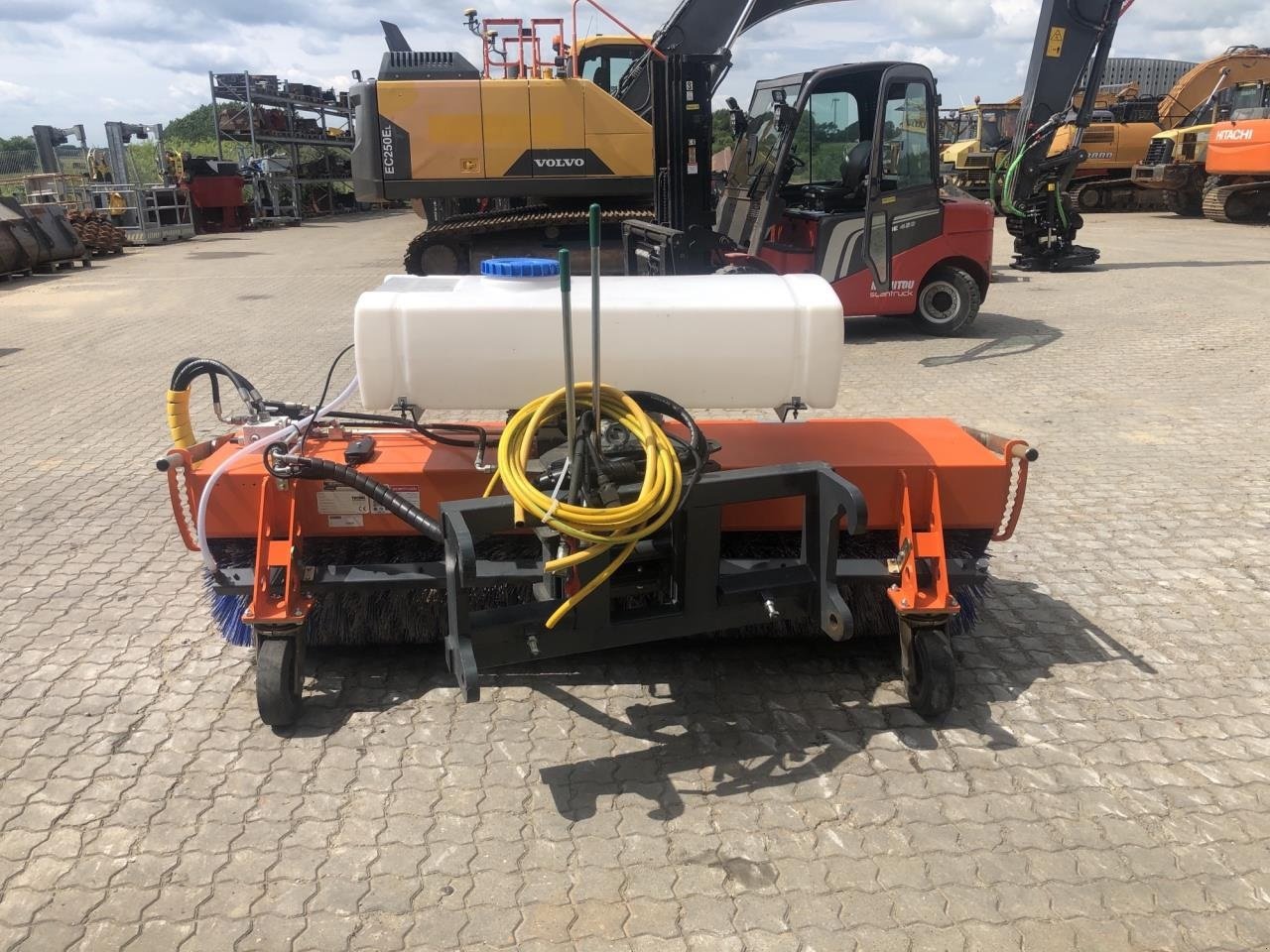 Sonstiges Türe ait Tuchel FEJEMASKINE, TUCHEL PROFI 660, Gebrauchtmaschine içinde Skive (resim 4)