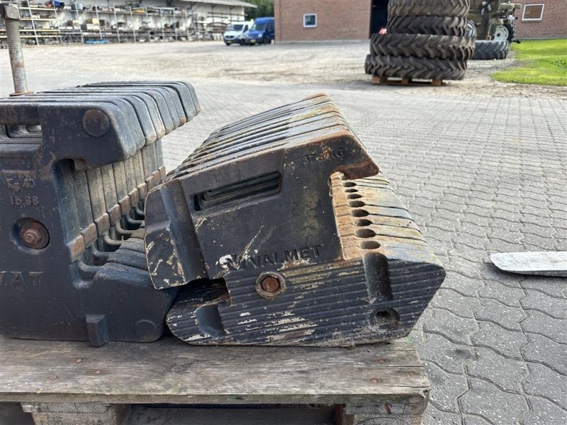 Sonstiges typu Valtra 37,5 kg., Gebrauchtmaschine v Gjerlev J. (Obrázek 1)