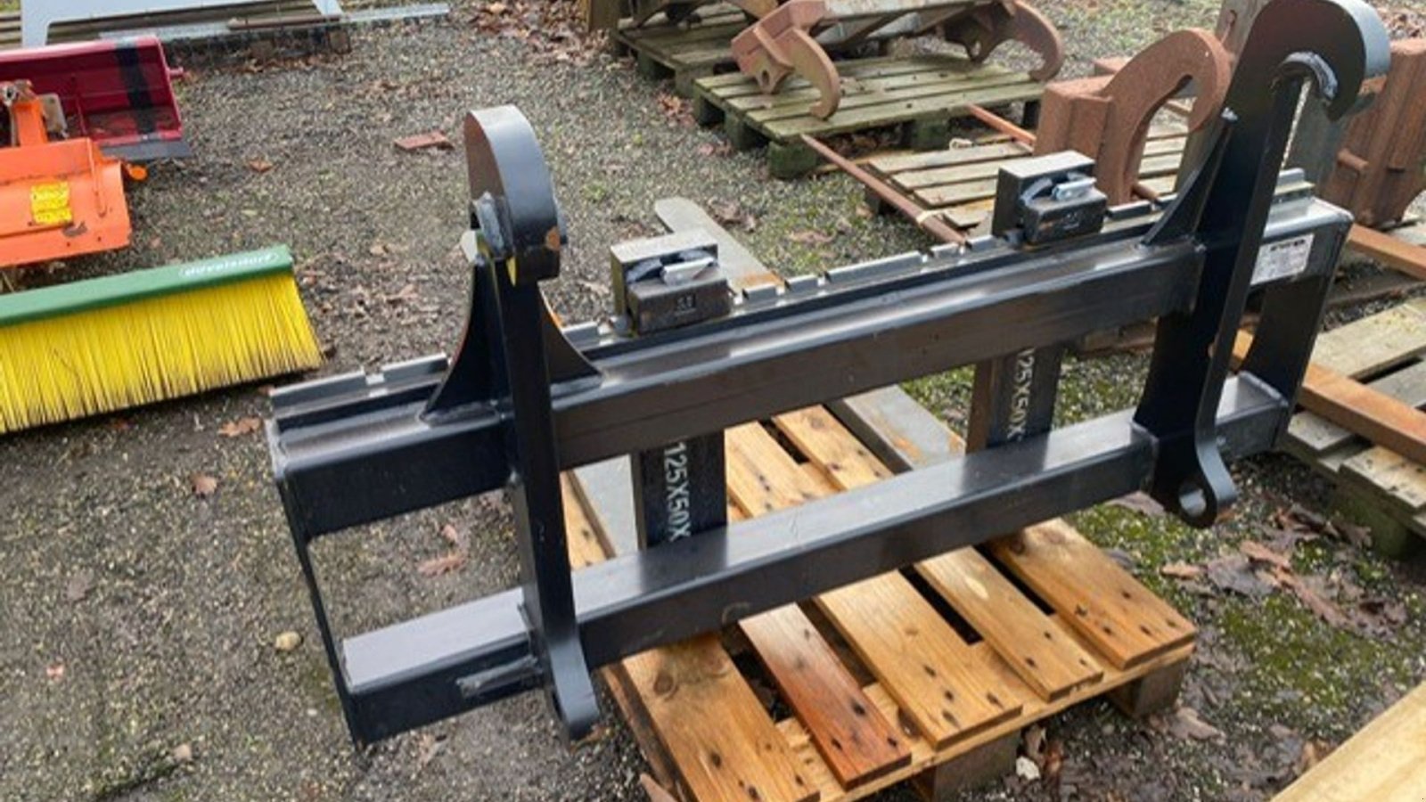 Sonstiges типа Volvo PALLEGAFLER , VOLVOSKIFT SE 5000 kg., Gebrauchtmaschine в Holstebro (Фотография 2)