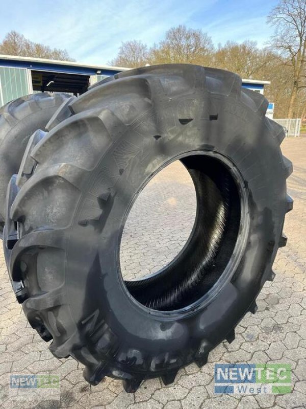 Sonstiges van het type Vredestein KR 650/75R38, Neumaschine in Schwanewede-Brundorf (Foto 1)