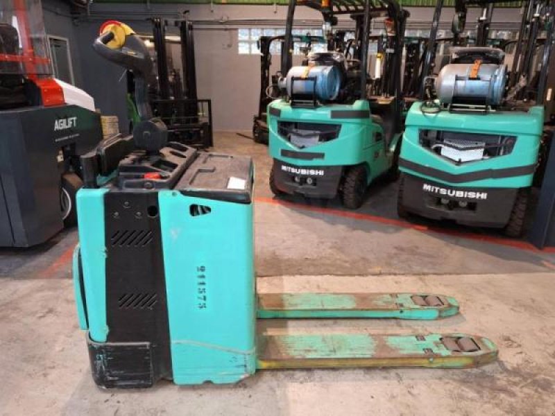 Sonstiges des Typs Yale MP20X, Gebrauchtmaschine in senlis (Bild 3)