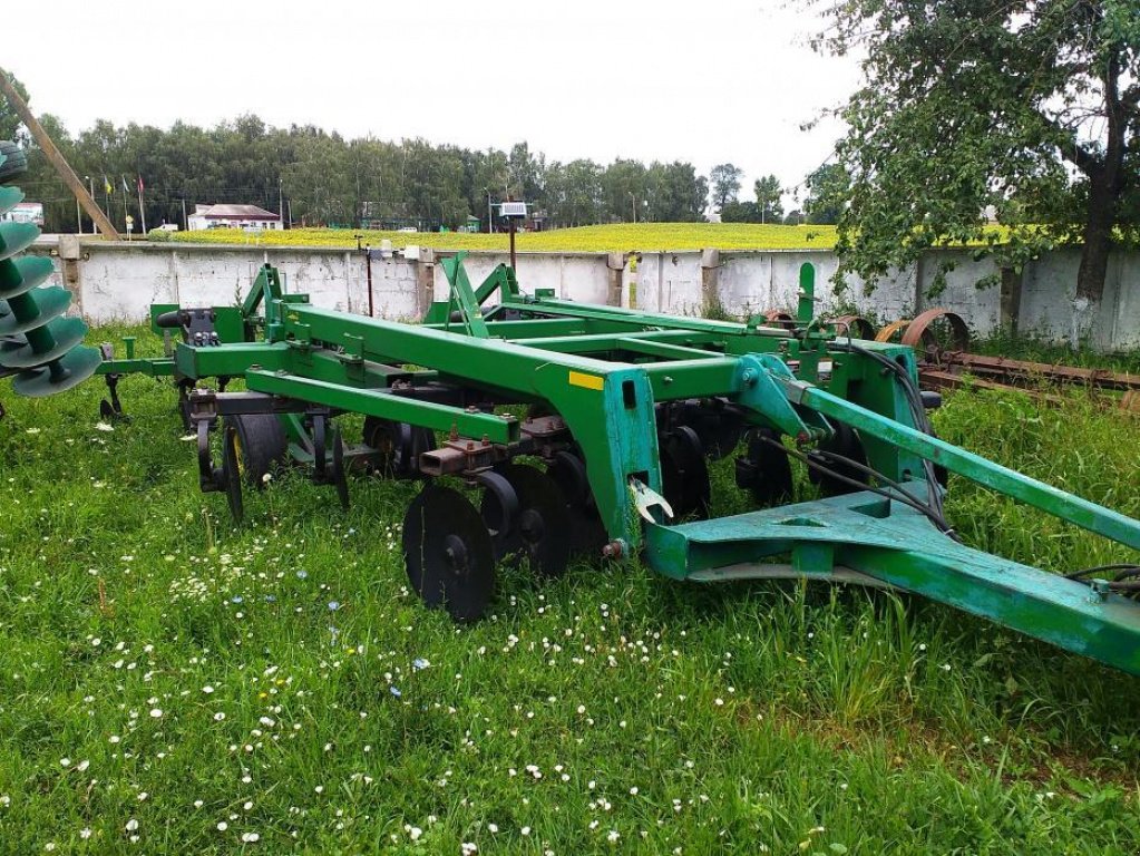 Spatenpflug des Typs John Deere 2700, Gebrauchtmaschine in Суми (Bild 1)