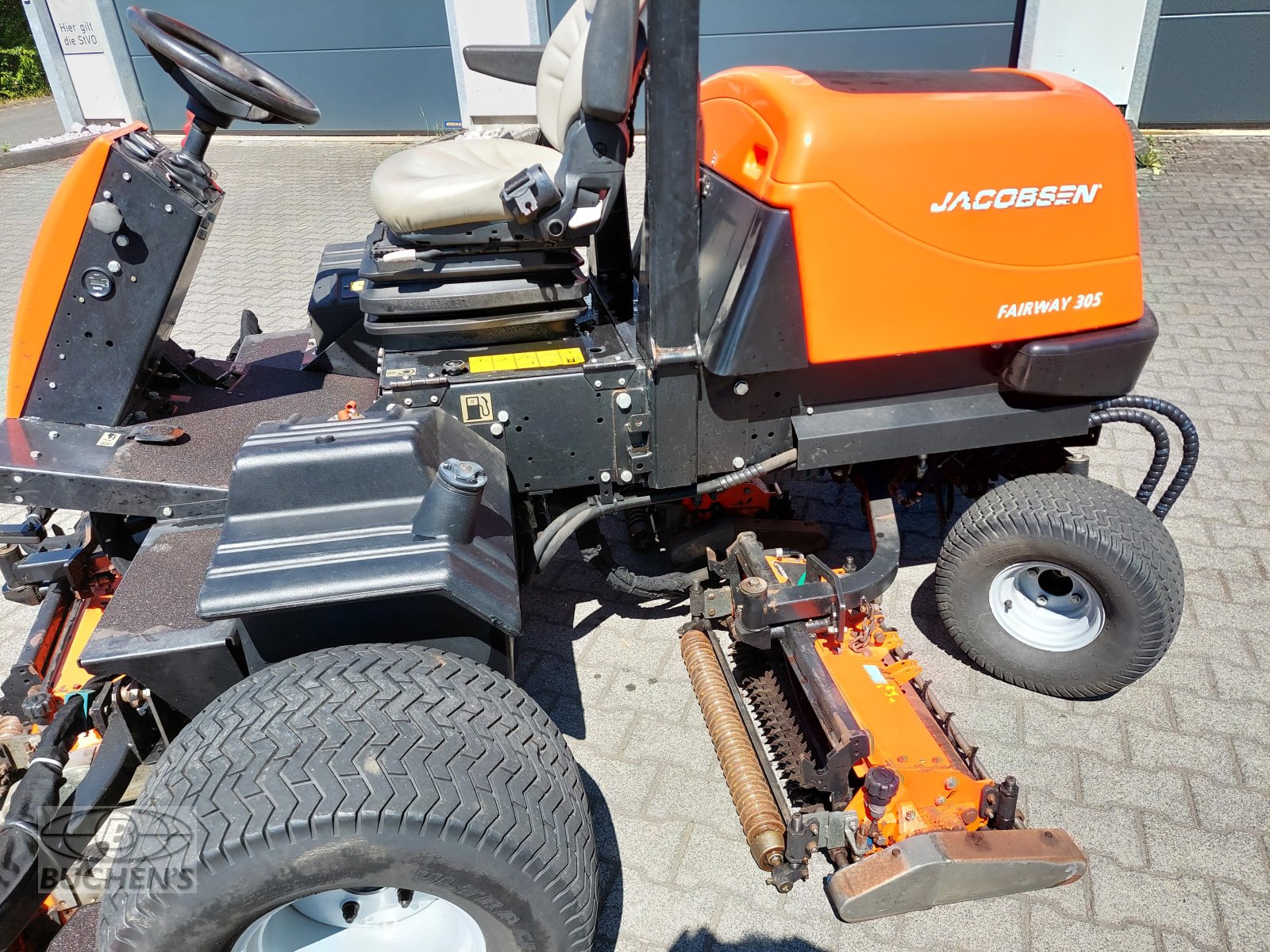 Spindelmäher от тип Jacobsen Fairway 305, Gebrauchtmaschine в Olpe (Снимка 8)