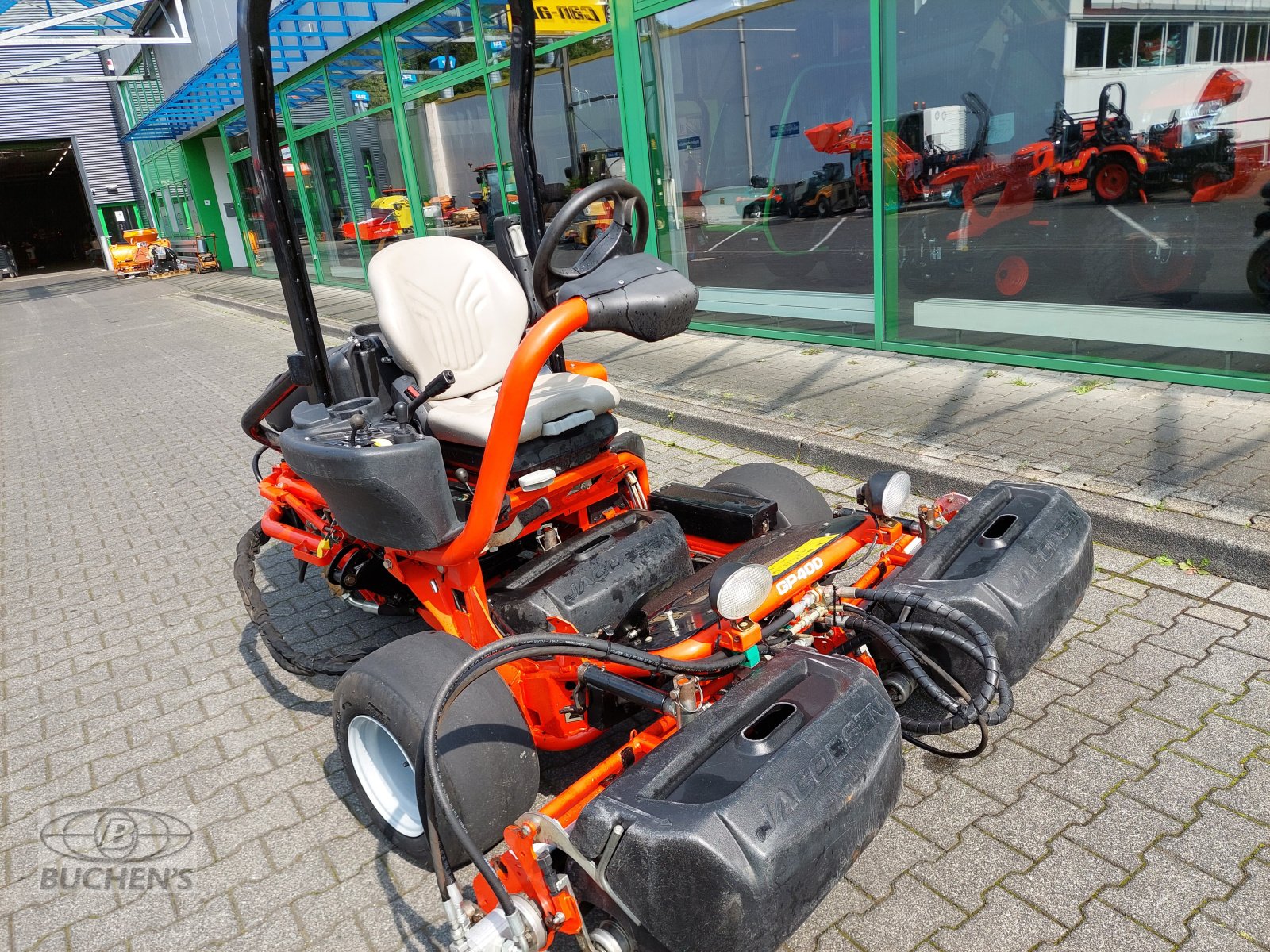 Spindelmäher del tipo Jacobsen GP400, Gebrauchtmaschine In Olpe (Immagine 2)