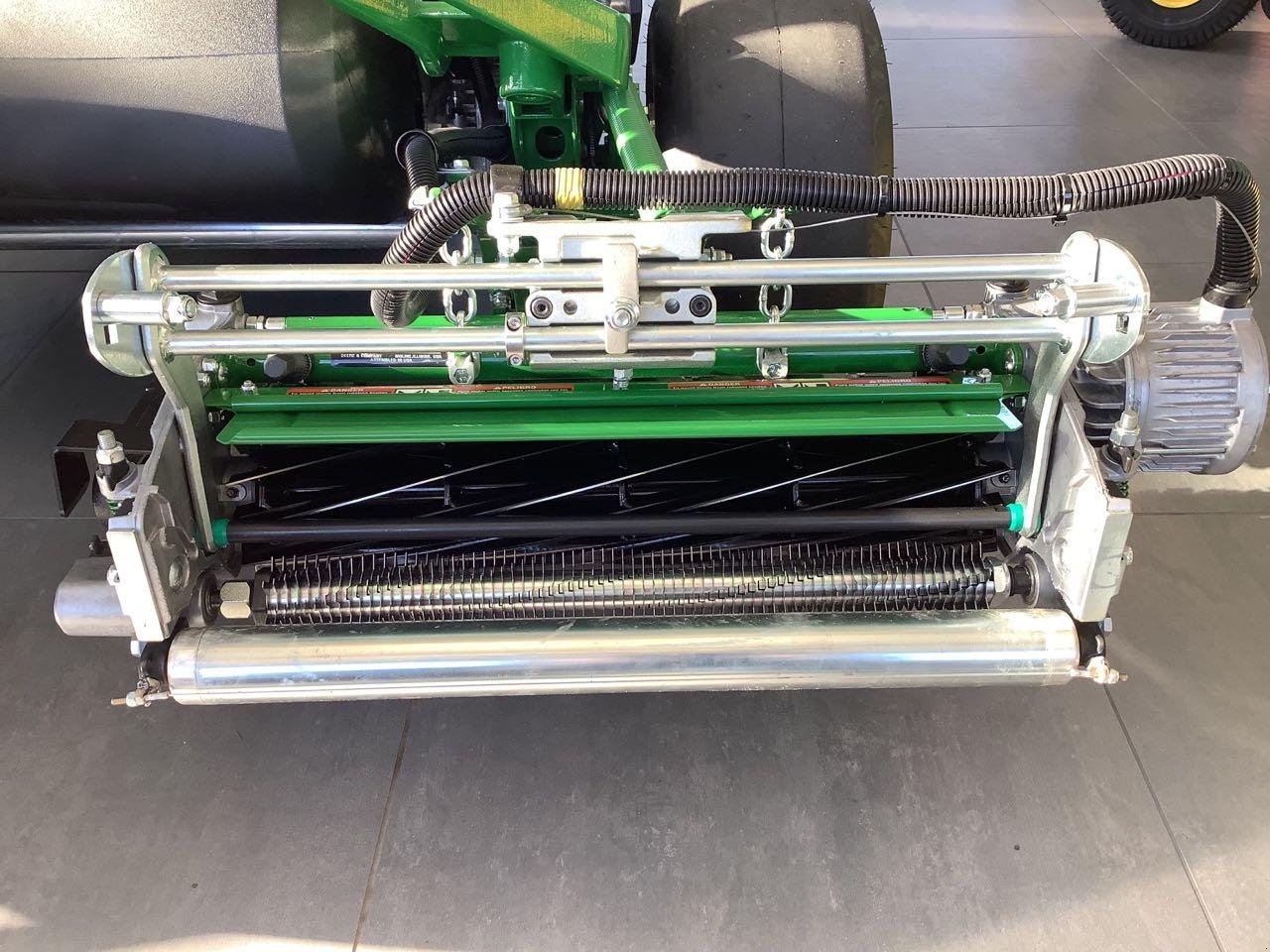 Spindelmäher typu John Deere 2750 E-CUT Hybrid, Neumaschine w Greven (Zdjęcie 8)