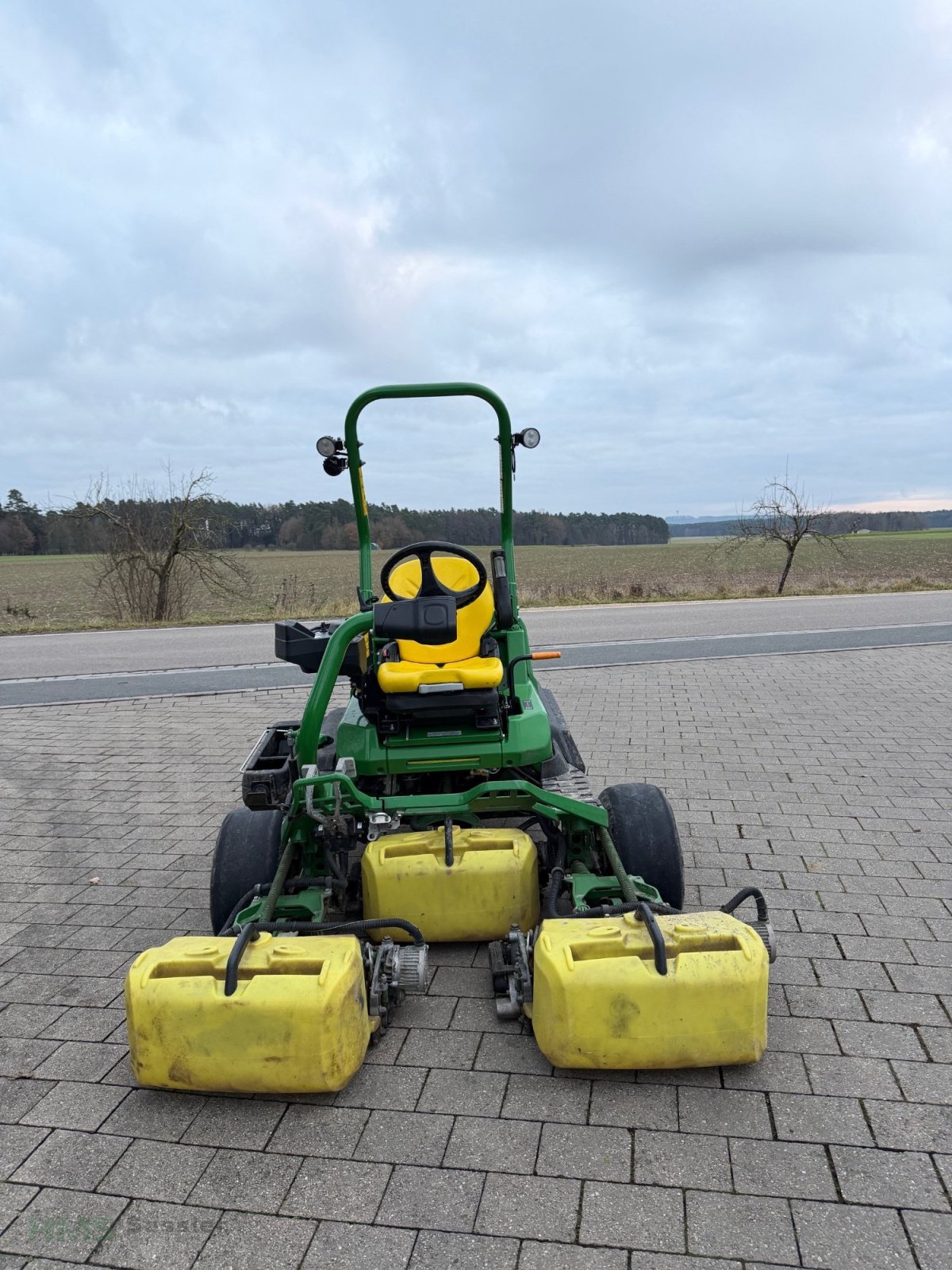 Spindelmäher от тип John Deere 2750 E-Cut Hybrid, Gebrauchtmaschine в Weidenbach (Снимка 3)
