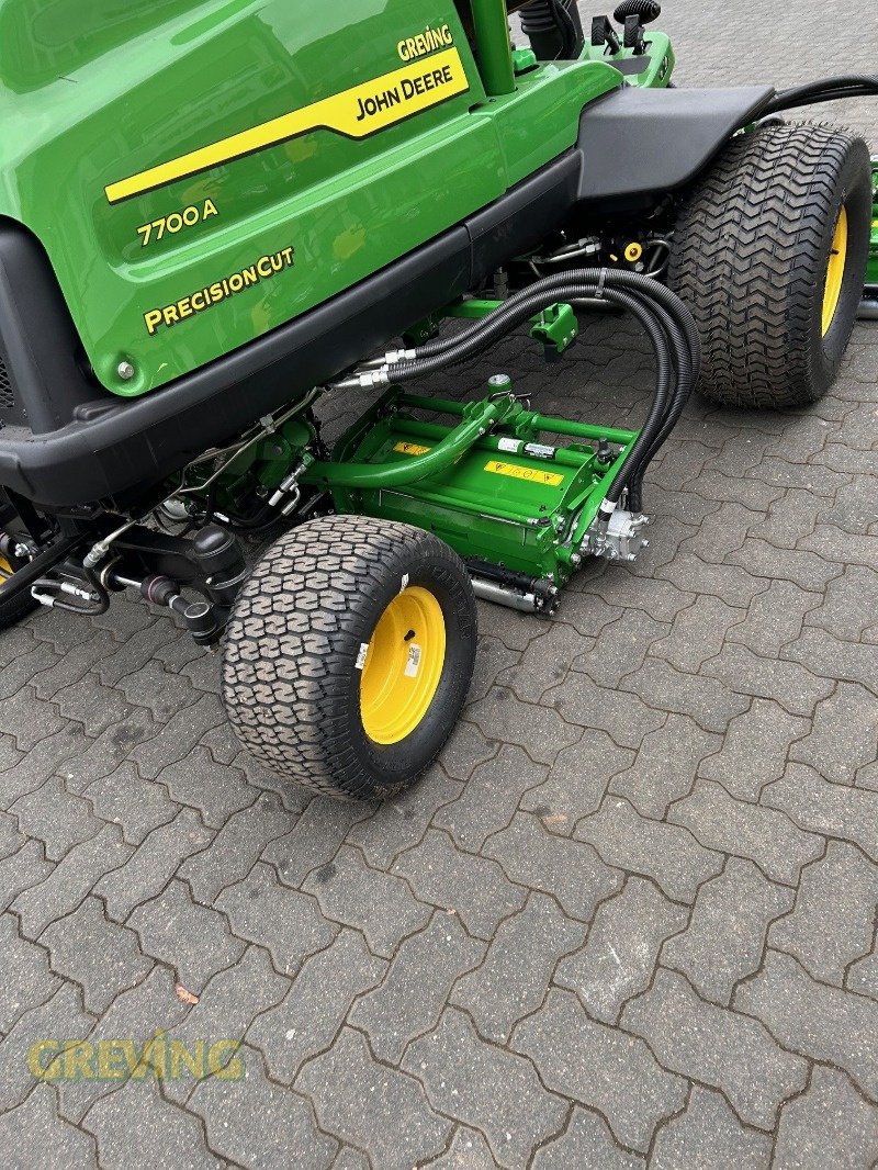 Spindelmäher des Typs John Deere 7700A, Neumaschine in Wesseling-Berzdorf (Bild 6)