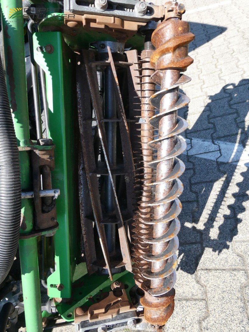 Spindelmäher des Typs John Deere 8700, Gebrauchtmaschine in Lauterberg/Barbis (Bild 23)