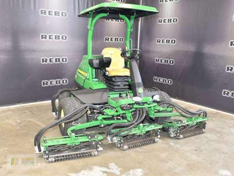 Spindelmäher от тип John Deere 8900A PRECISIONCUT G, Neumaschine в Cloppenburg (Снимка 1)