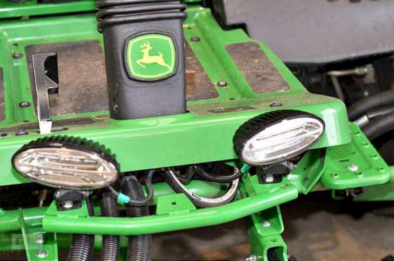 Spindelmäher Türe ait John Deere 8900A PRECISIONCUT G, Neumaschine içinde Cloppenburg (resim 6)