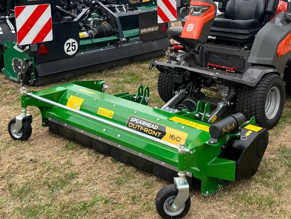Spindelmäher of the type Spearhead Outerfront 160, Gebrauchtmaschine in Mern (Picture 1)
