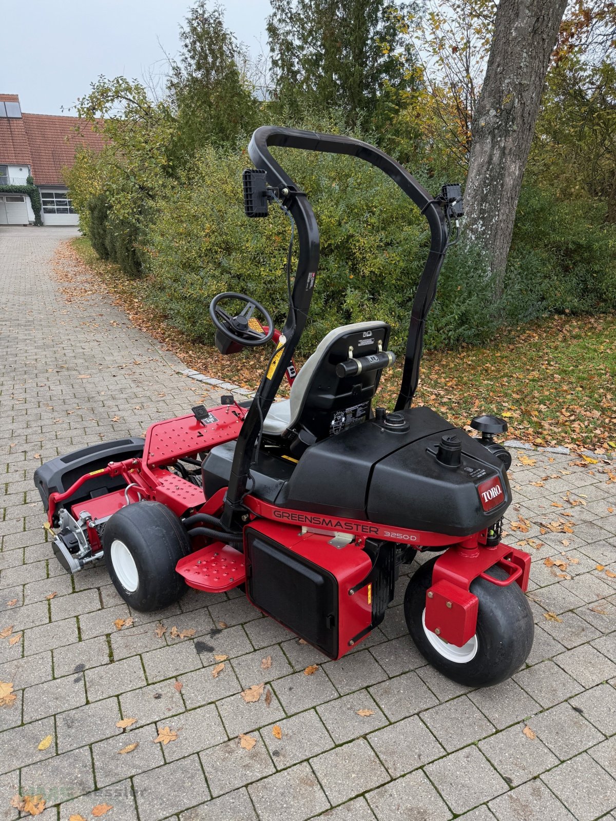 Spindelmäher от тип Toro Greensmaster 3250, Gebrauchtmaschine в Weidenbach (Снимка 3)