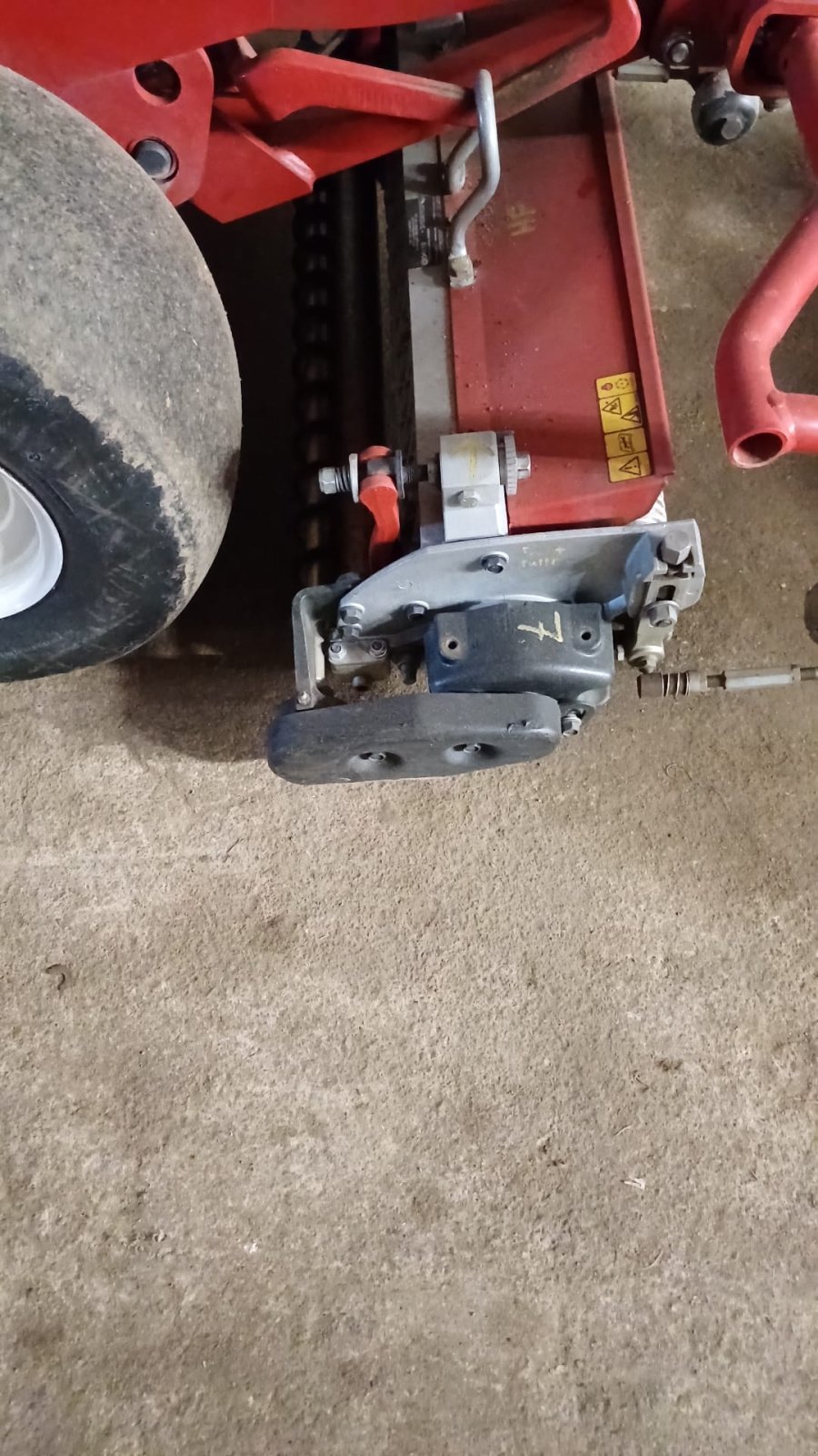 Spindelmäher tipa Toro Greensmaster 3250D, Gebrauchtmaschine u Crivitz (Slika 3)