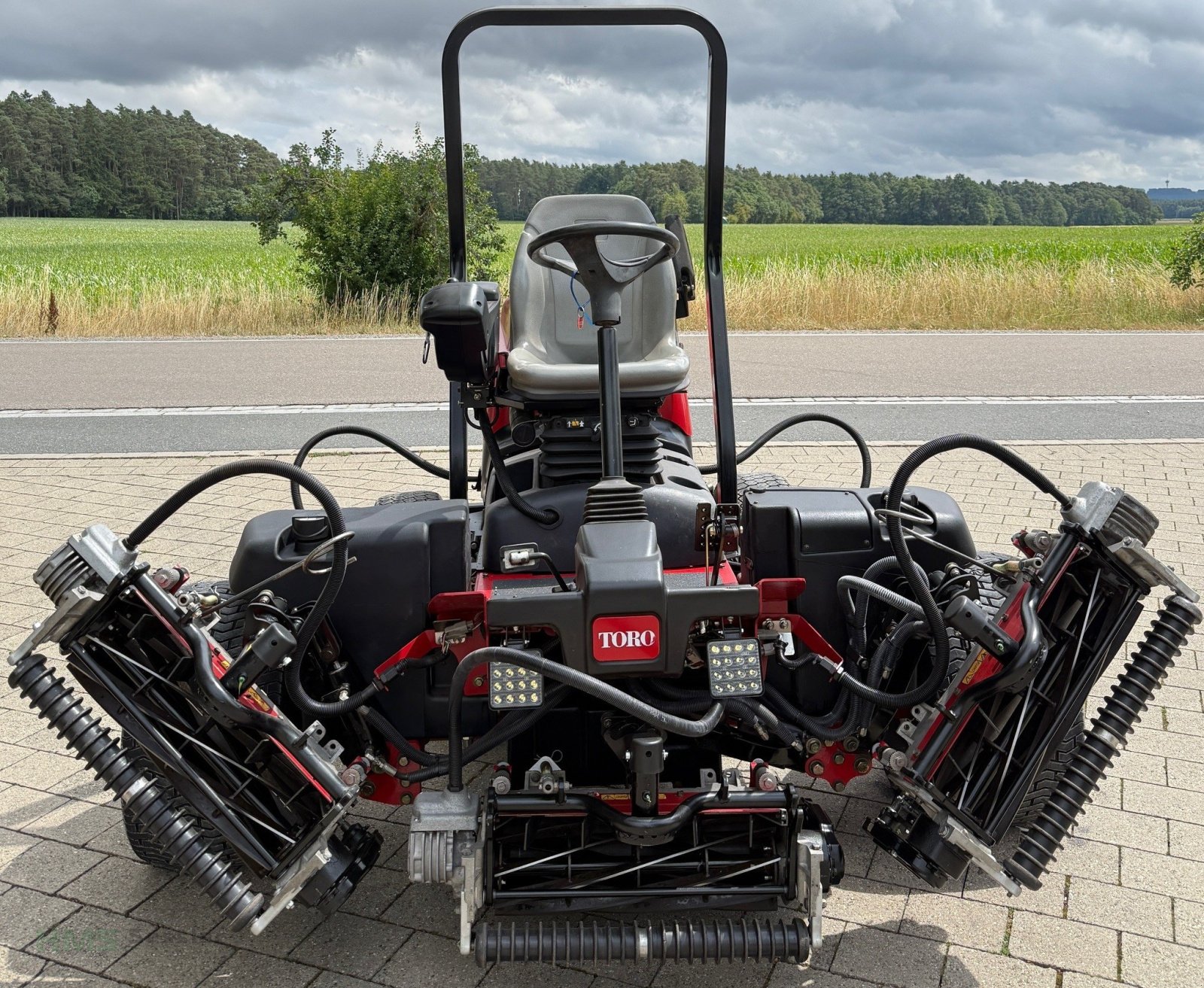 Spindelmäher of the type Toro Reelmaster 5010 H, Gebrauchtmaschine in Weidenbach (Picture 3)