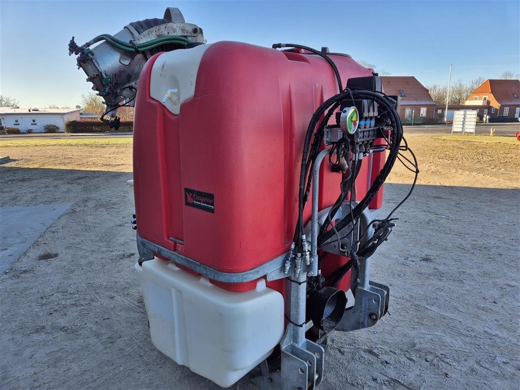 Sprühgerät от тип DRAGONE AZ 2 1200 L, Gebrauchtmaschine в Skærbæk (Снимка 1)