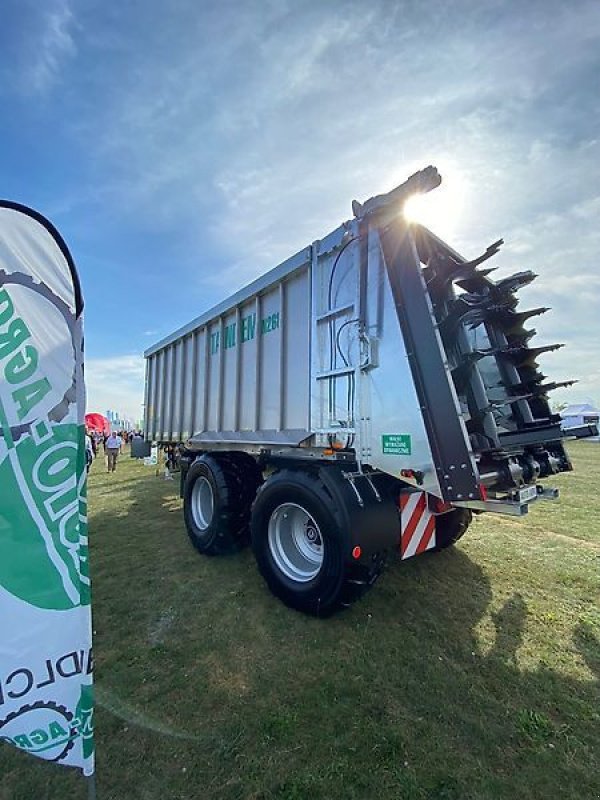 Stalldungstreuer typu Auto-Agro Tandem-Mistreuer / manure spreader, Neumaschine v Michałowo (Obrázek 3)
