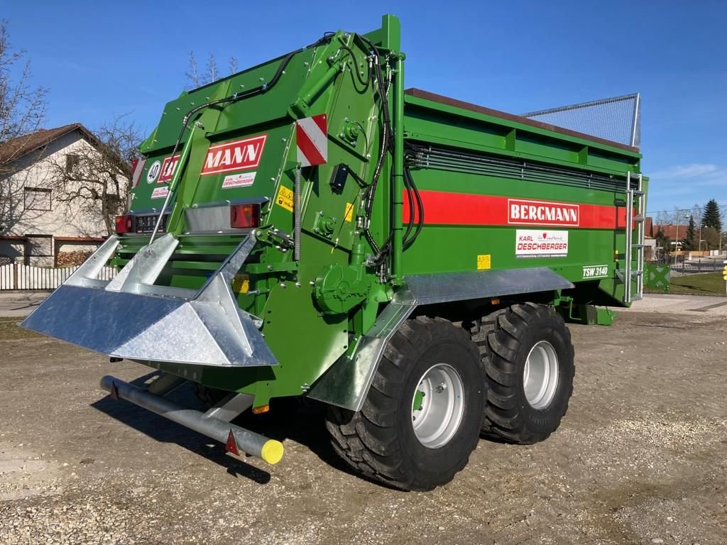 Stalldungstreuer des Typs Bergmann TSW 3140 T Universalstreuer, Neumaschine in St. Marienkirchen (Bild 5)