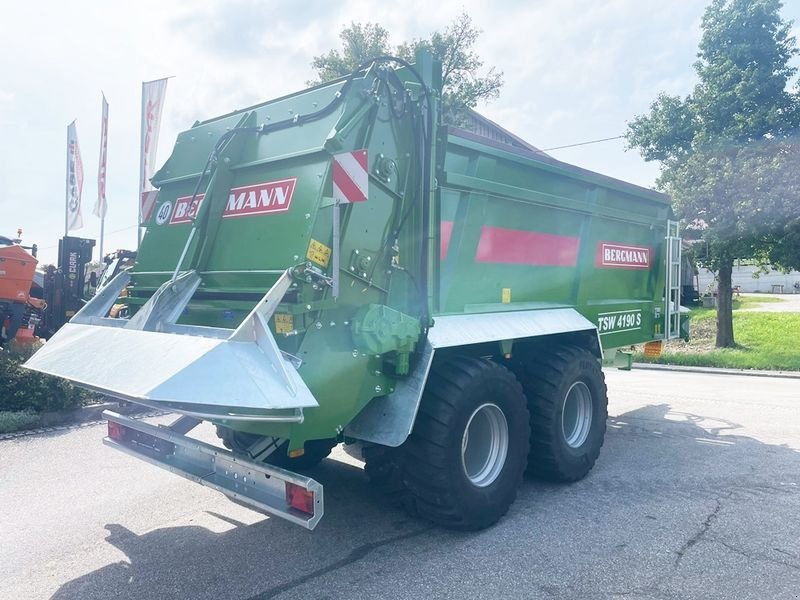 Stalldungstreuer des Typs Bergmann TSW 4190 S Universalstreuer, Neumaschine in St. Marienkirchen (Bild 5)