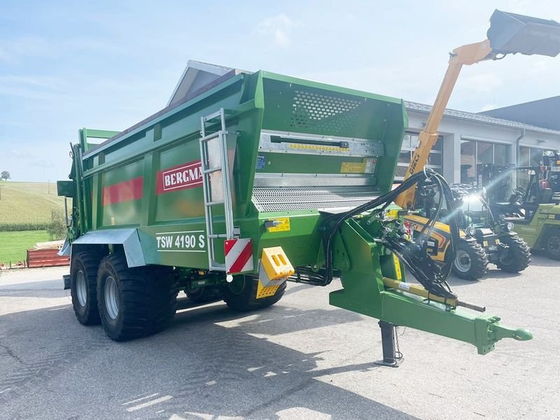 Stalldungstreuer des Typs Bergmann TSW 4190 S Universalstreuer, Neumaschine in St. Marienkirchen (Bild 3)