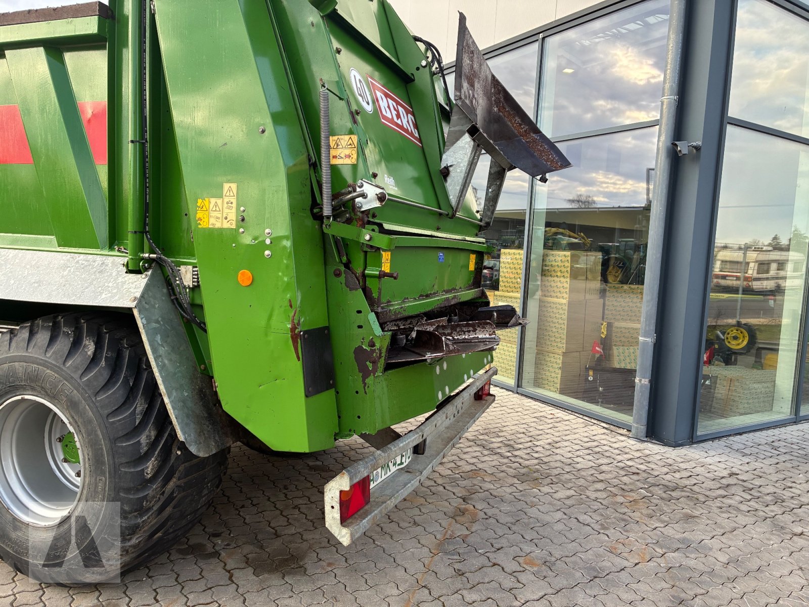 Stalldungstreuer of the type Bergmann TSW 4190 S, Gebrauchtmaschine in Langweid am Lech (Picture 3)