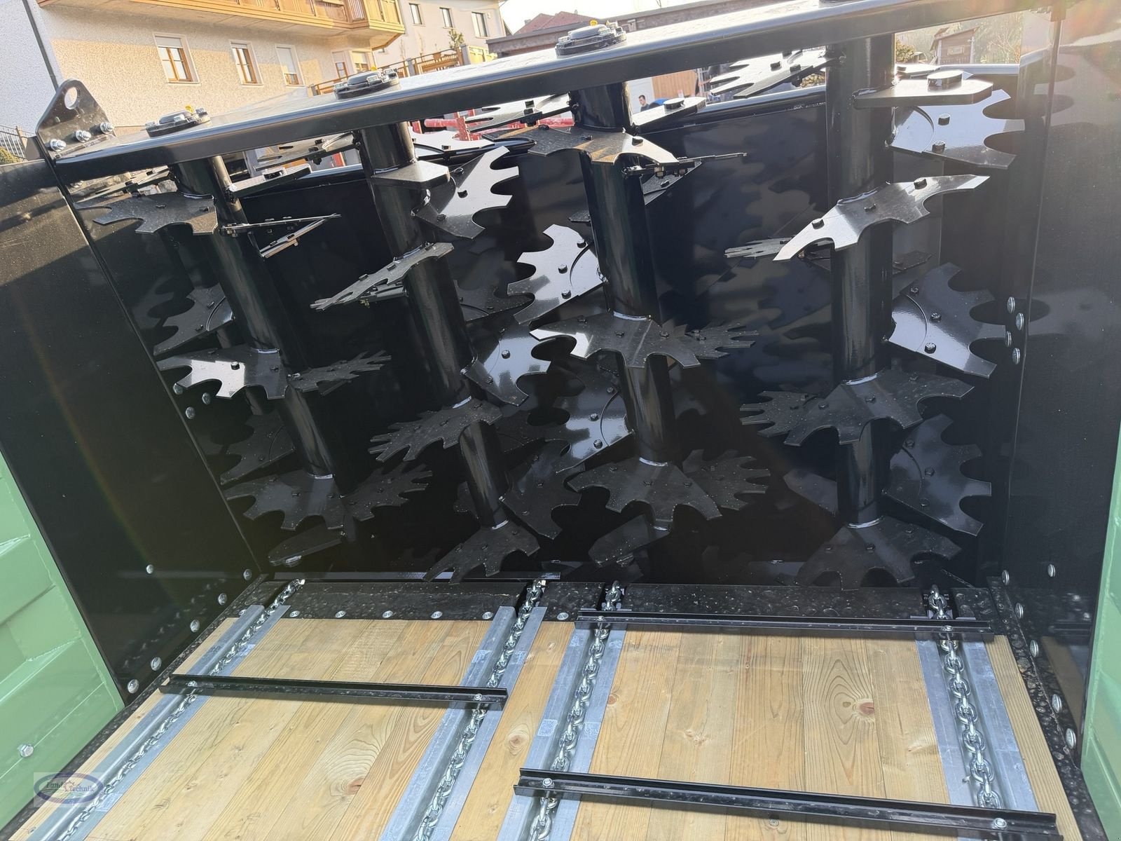 Stalldungstreuer van het type Brantner E 11550 Power Spread +, Neumaschine in Münzkirchen (Foto 14)