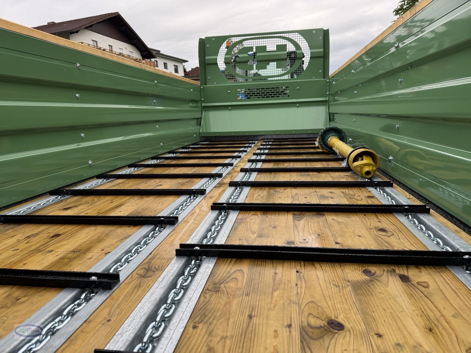 Stalldungstreuer des Typs Brantner TA 12050 Power Spread +, Neumaschine in Münzkirchen (Bild 16)