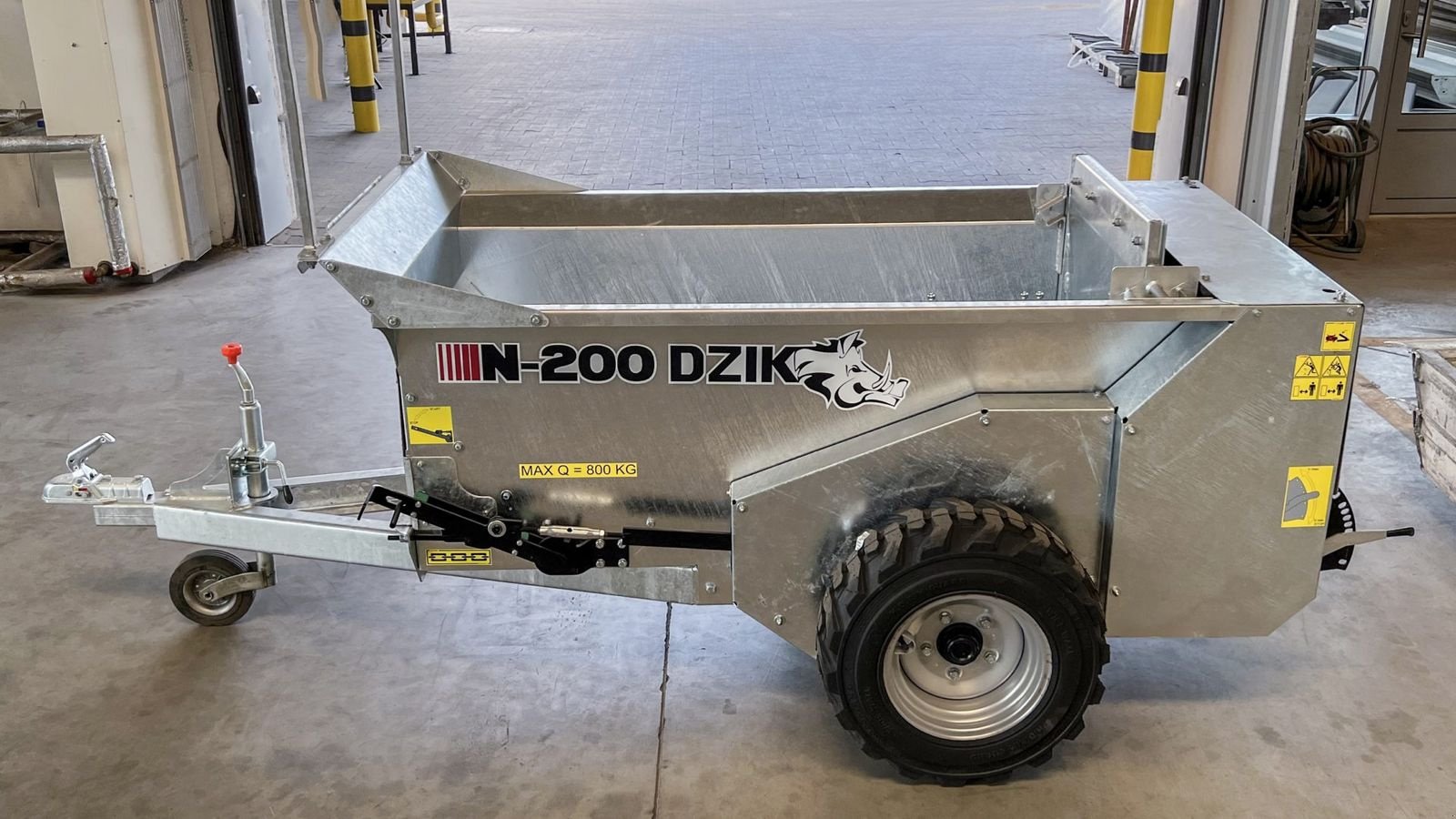 Stalldungstreuer del tipo CYNKOMET Miststreuer N-200 DZIK / Manure spreader, Neumaschine In Michałowo (Immagine 2)